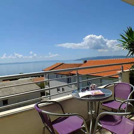 Apartment Grey House Makarska