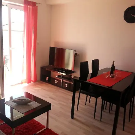 Grey House Apartmán Makarská