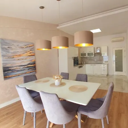 Grey House Apartmán